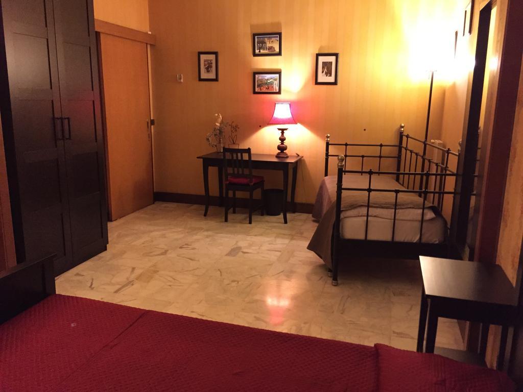 B&B Il Bagolaro Dell'Etna Sant'Agata Li Battiati Habitación foto